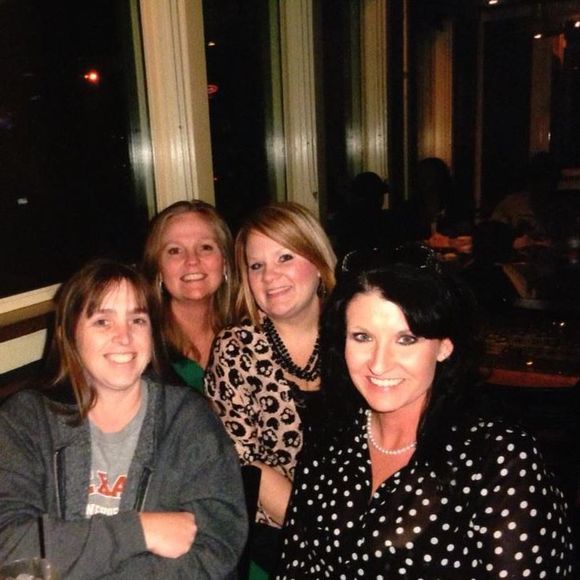 Meet your Posher, Patti - Picture 1 of 1